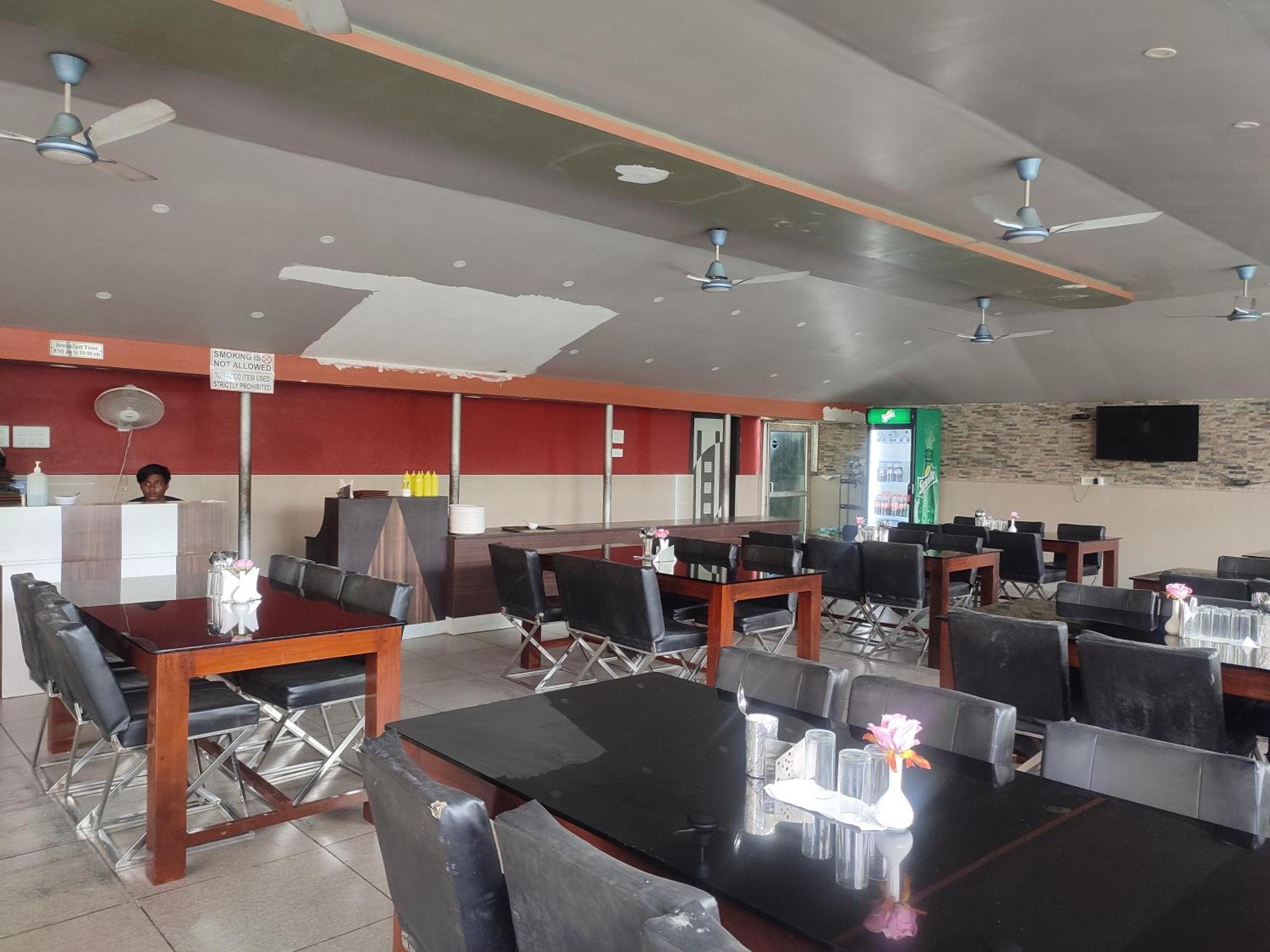 Maa Greenary View - A Holiday Resort Alipur Duar Esterno foto