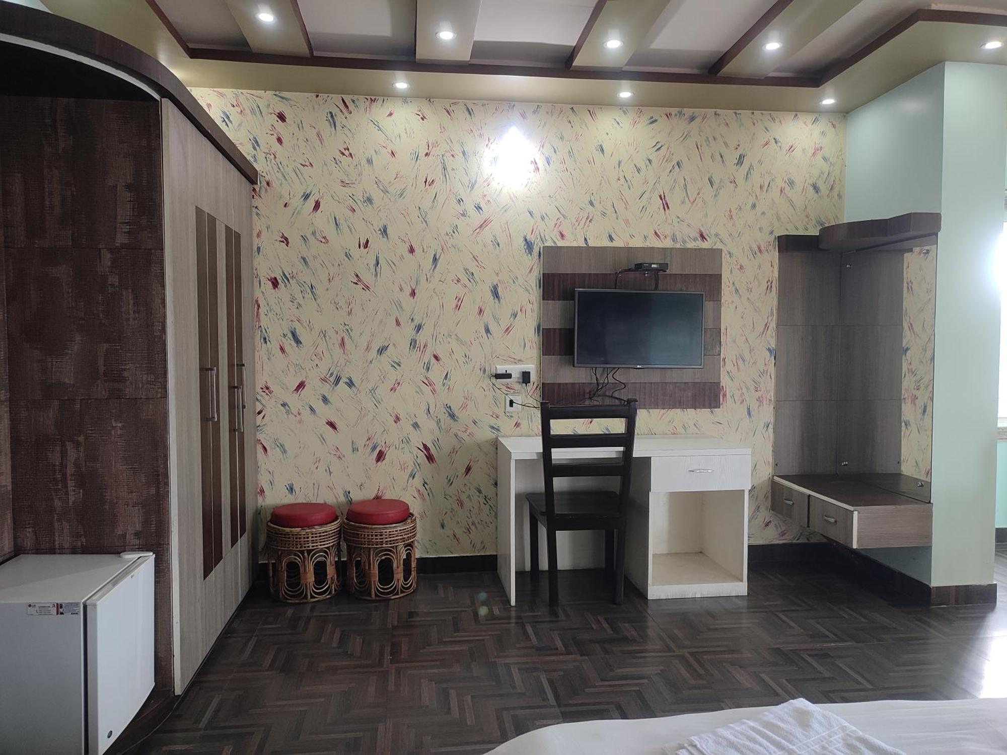 Maa Greenary View - A Holiday Resort Alipur Duar Esterno foto