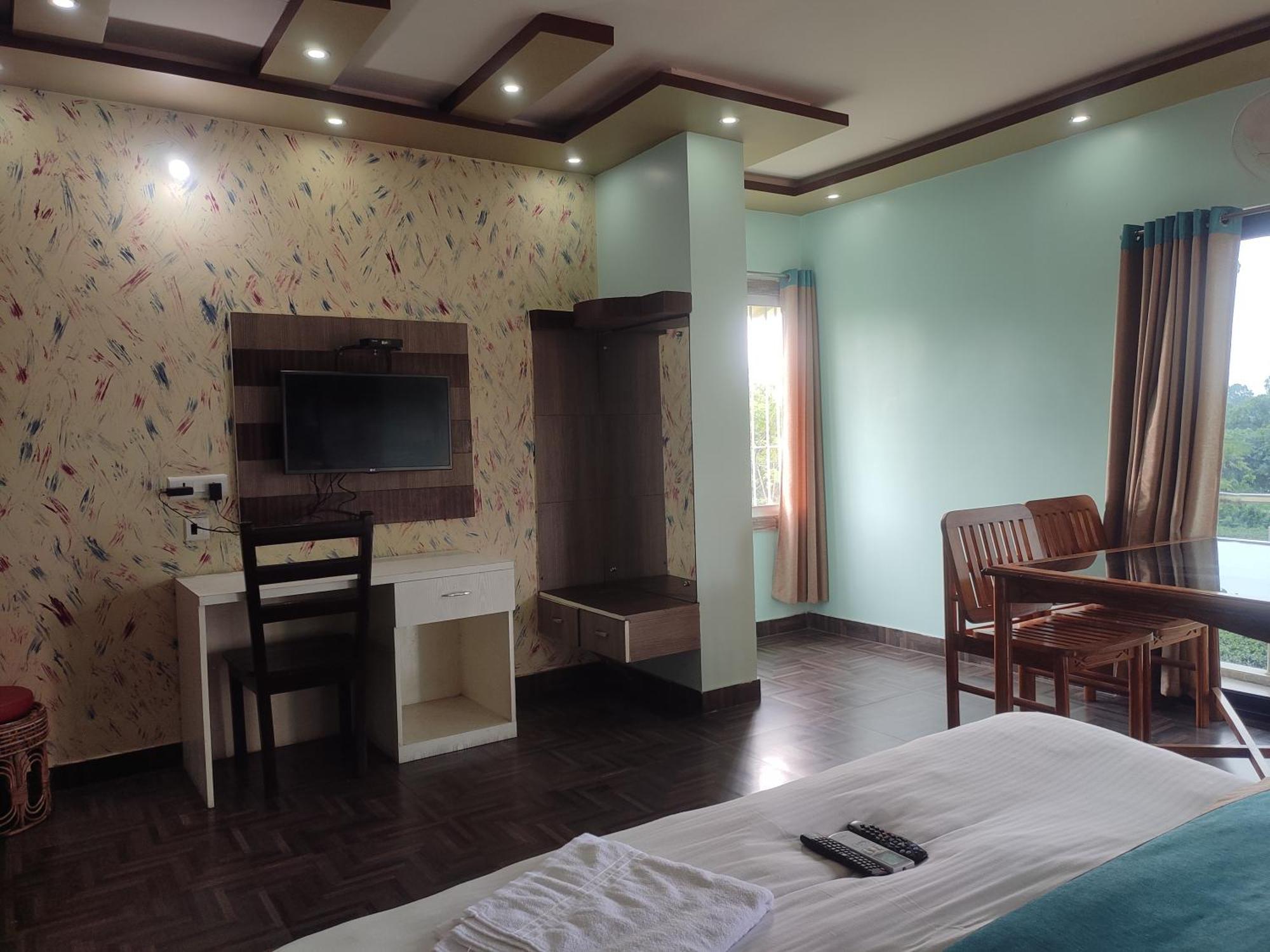 Maa Greenary View - A Holiday Resort Alipur Duar Esterno foto