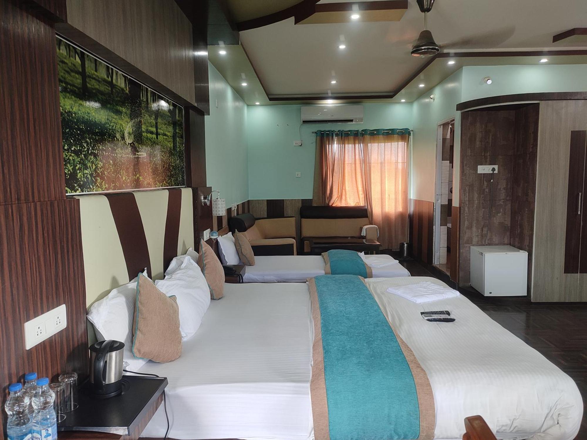 Maa Greenary View - A Holiday Resort Alipur Duar Esterno foto
