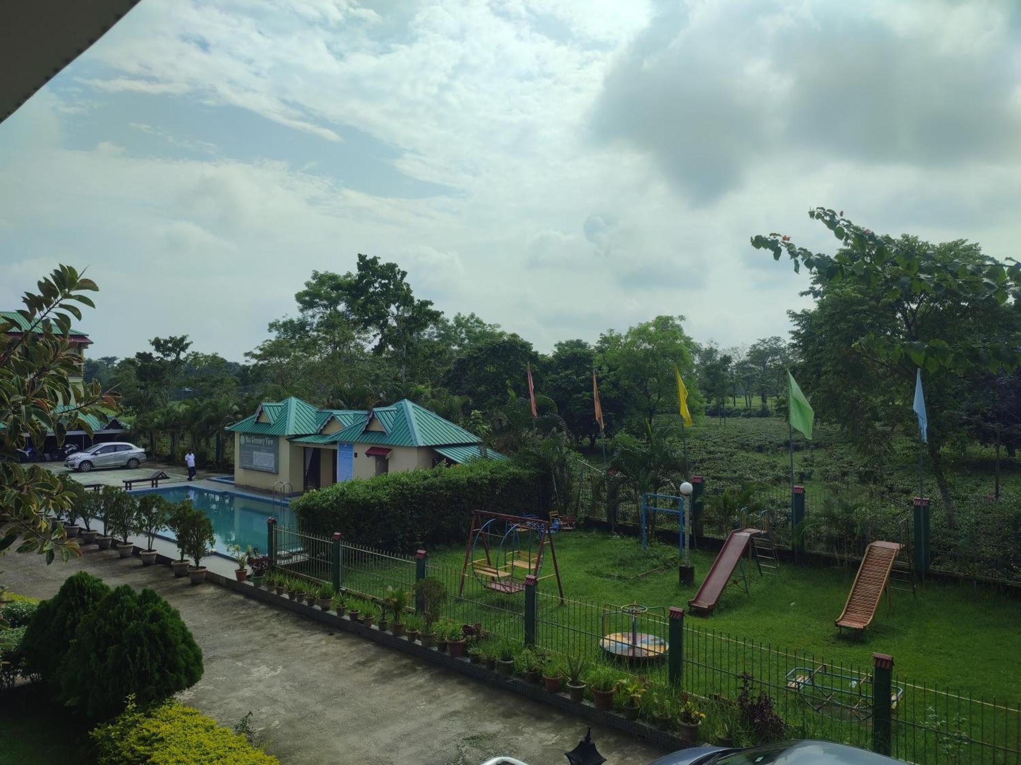 Maa Greenary View - A Holiday Resort Alipur Duar Esterno foto