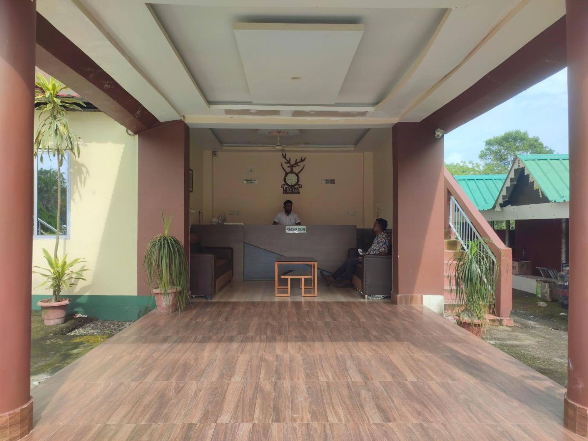 Maa Greenary View - A Holiday Resort Alipur Duar Esterno foto